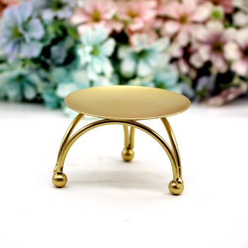 Cross-border high-quality geometric round iron candlestick desktop decoration ornaments three-dimensional creative metal one-piece drop shipping