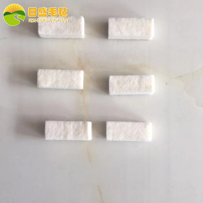 厂家直销制作高密度毛毡块背胶毛毡块各种规格型号品质保障现货