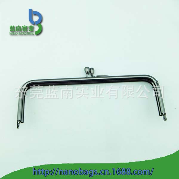 厂家直销 箱包五金铰 、圆角圆管铰、酒杯头侧4小圈口金，  扣珠