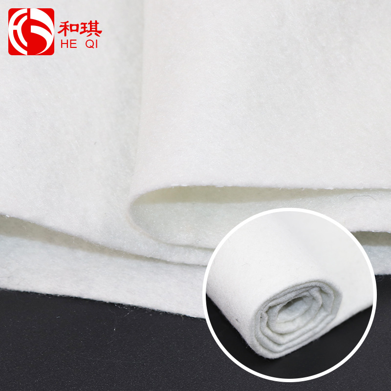 厂家供应白色防火阻燃无纺布背胶隔热不织布涤纶短纤针刺