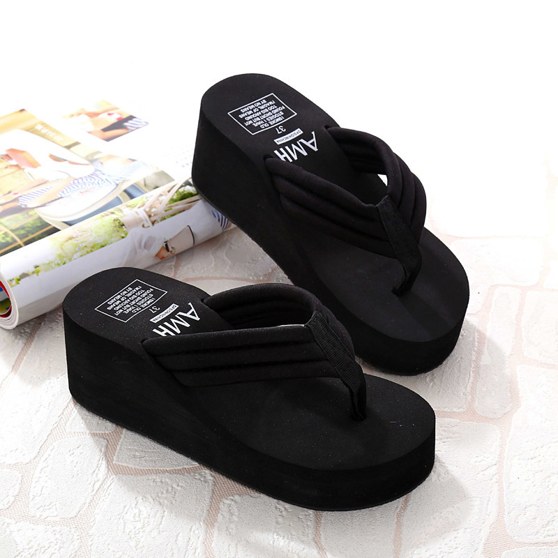2022 New Style Slippers for Women's Summer Outer Wear, Fashionable High-Heeled Platform Shoes, Thick-Soled Non-Slip Beach Ladies' Flip-Flops