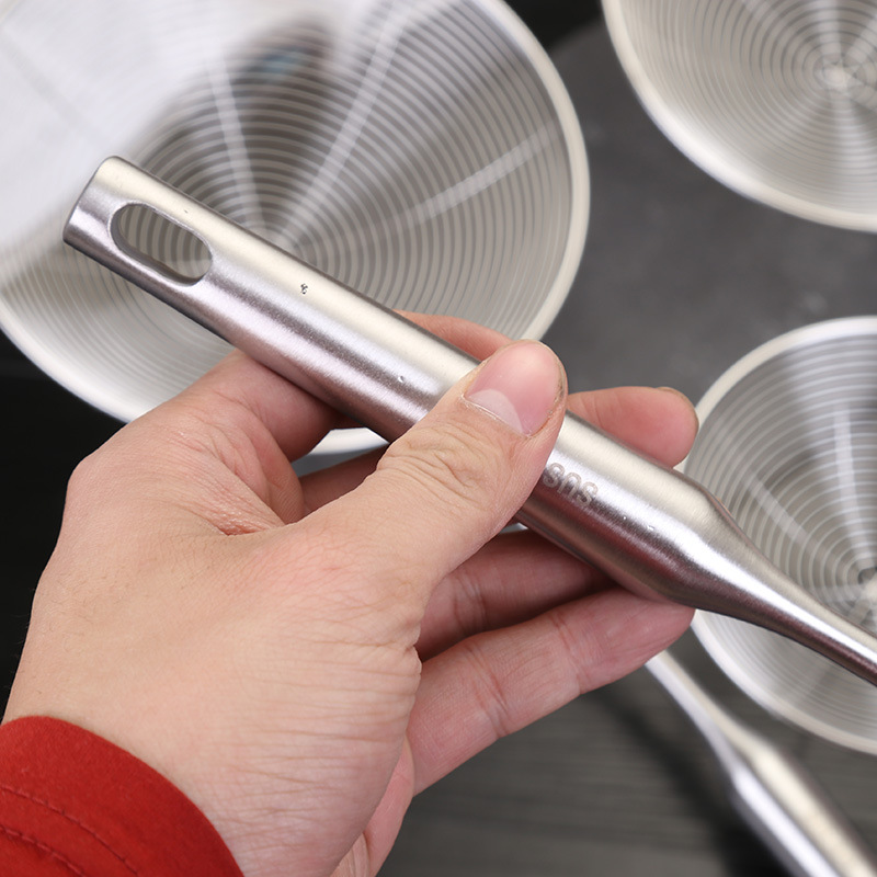 304 de acero inoxidable olla caliente línea colador cocina colador frito fideos colador grande se puede personalizar logo