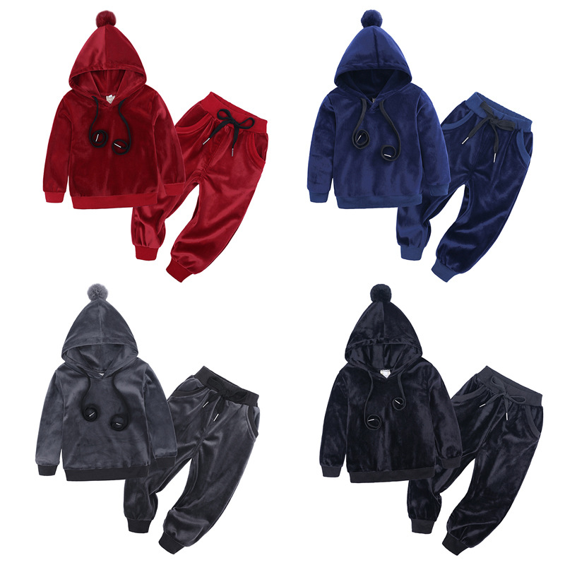 Sports suit for men and women