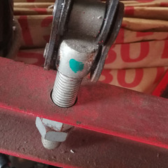 Car engine screw marker pen mark touch-up paint pen sheet metal pen tire pen letter white green graffiti