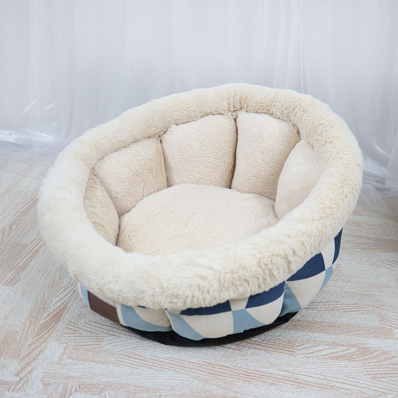 Алмаза с алмазом полугорной модели