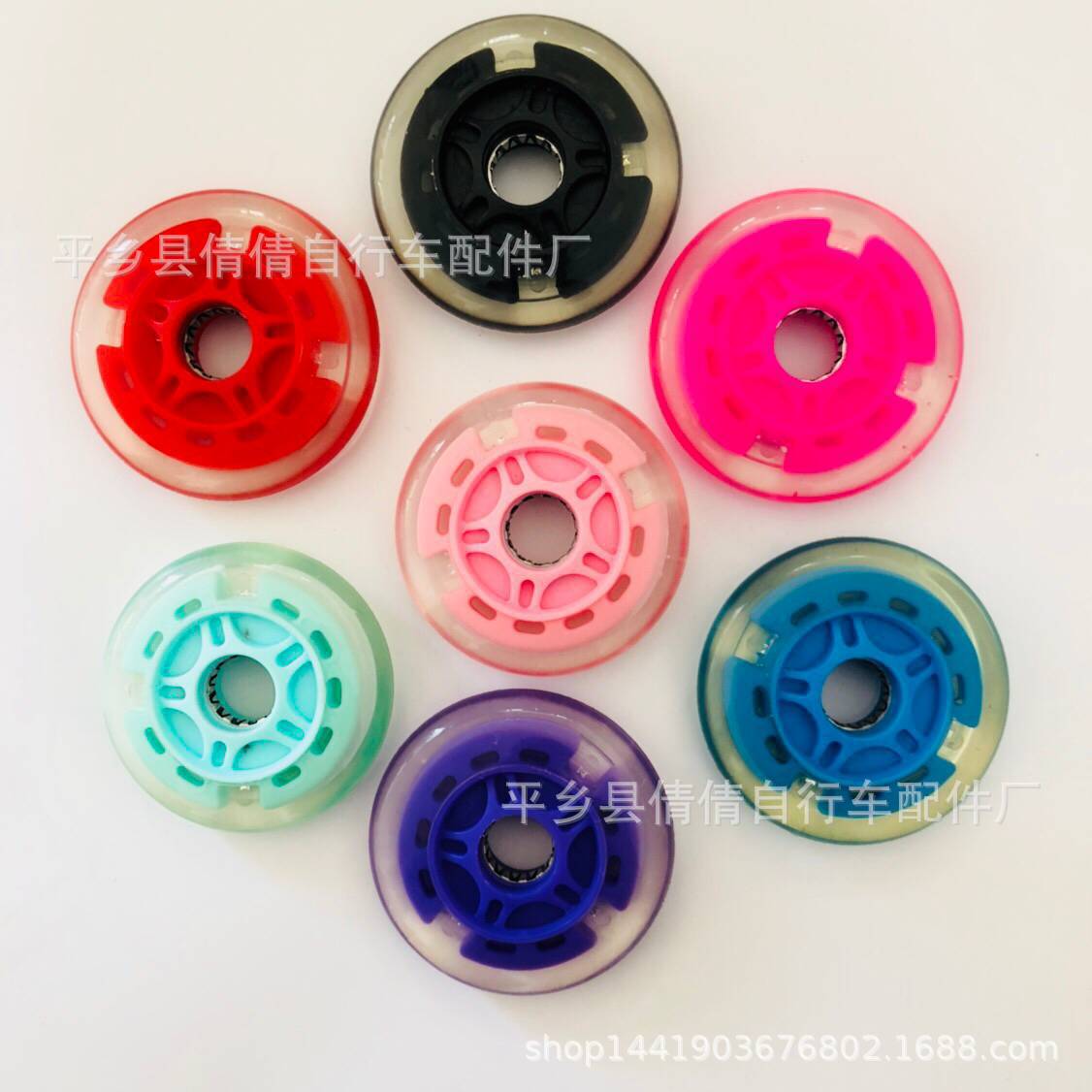源头工厂90*24PUPVC闪光轮静音扭扭车轮子扭扭车配件脚轮童车配件