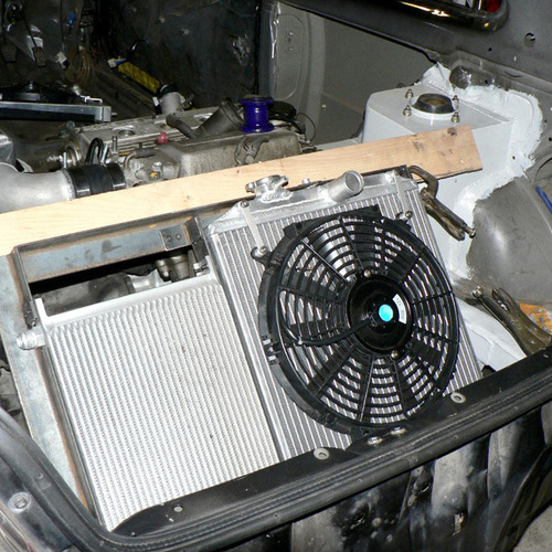 Cross-border best-selling car radiator fan cooling fan 12-inch high-power modified fan