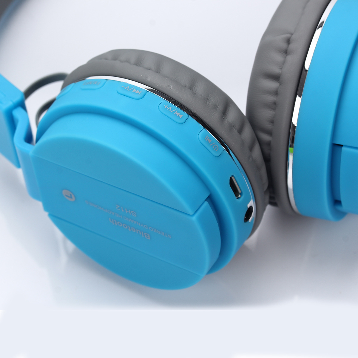 Auriculares Bluetooth 5,0 ventas directas de fábrica nuevo SH12 auriculares deportes tarjeta plegable auriculares inalámbricos Bluetooth