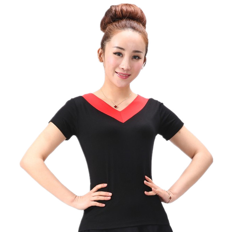 레드 브이넥 반소매