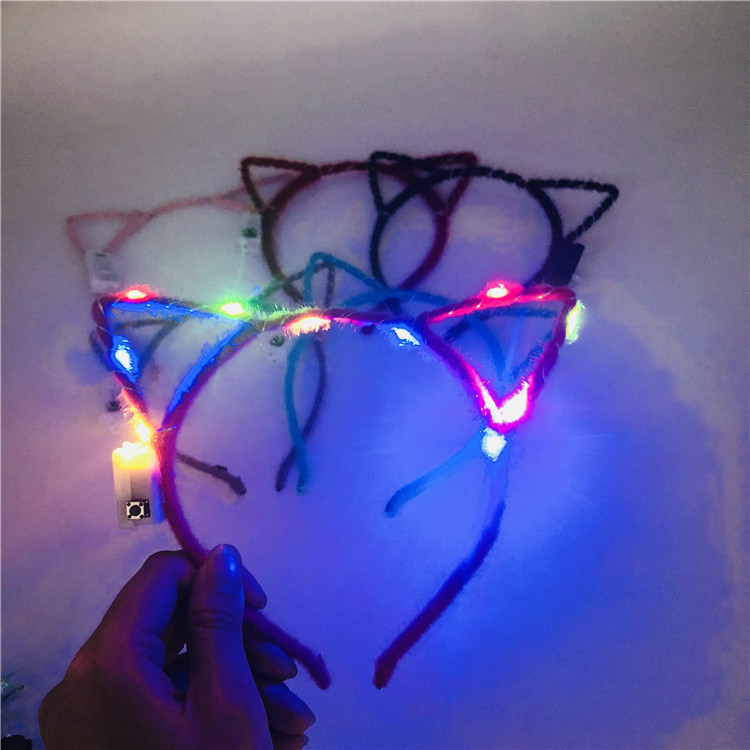 Metal luminous cat ear