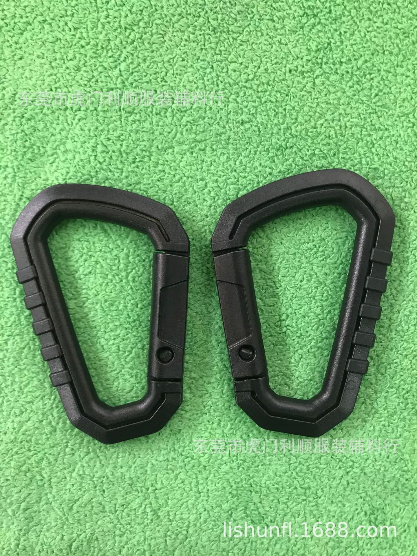 Заводская поставка высококачественного пластикового карабина аксессуары для наружного багажа D-типа пружинный крючок EDC рюкзак крючок