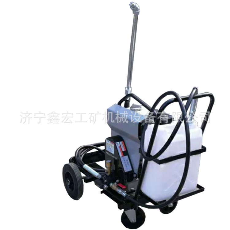 Распылитель жидкого асфальта Ручной толчок Малый разбрасыватель для обслуживания тротуаров Асфальтовый опрыскиватель