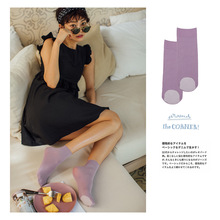 ��}�r������ϵ���Z�q�޵׏����H��Ů���A��ɫ���m�z�m�Y���b