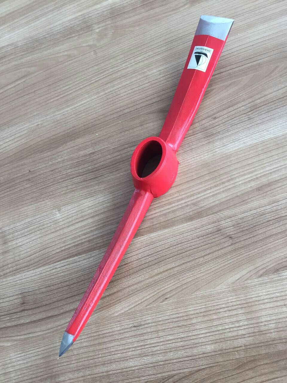 山东磐古1.5K扁尖钢镐十字镐镐头带柄洋镐道镐耐磨耐磨升级