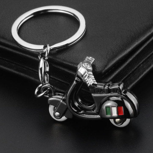3D three-dimensional movable wheel motorcycle keychain metal bicycle key chain pendant mini ladies motorcycle