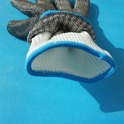 Steel wire gloves are cut-proof, five-finger metal stainless steel iron gloves are cut-proof, opening oysters, cutting meat and vegetables, butchering, are knife-proof