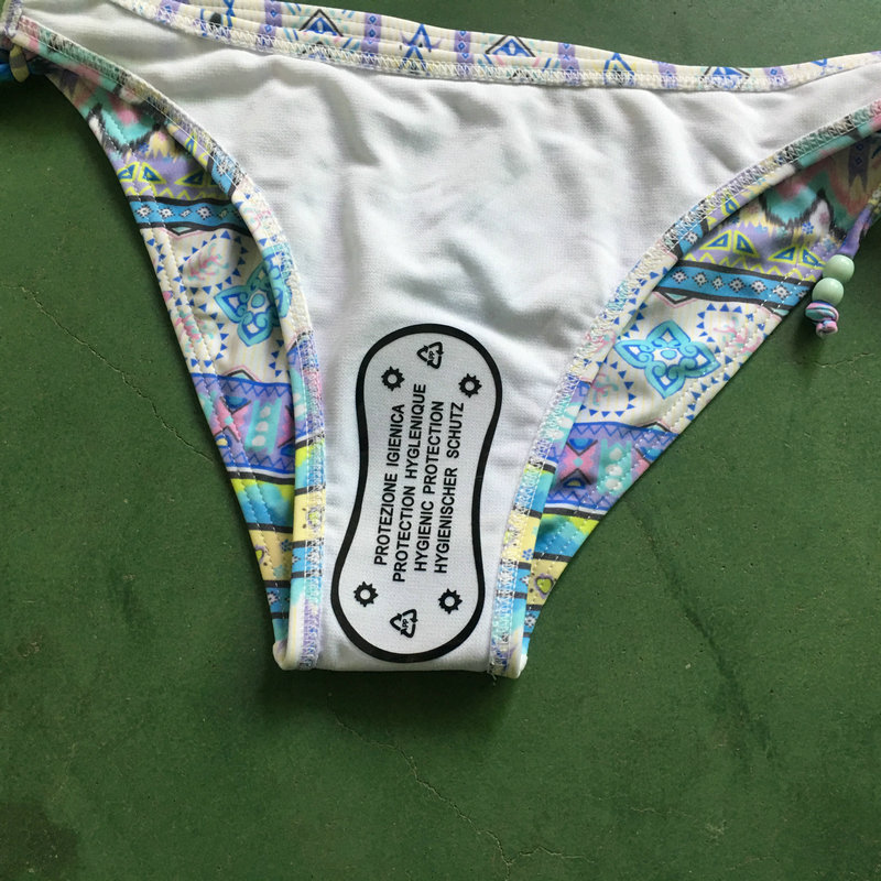 劲程游泳裤浪底贴不干胶黑字贴批发女士泳衣内裤专用标签贴纸