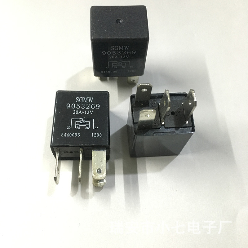 五菱之光油泵大灯继电器9053269