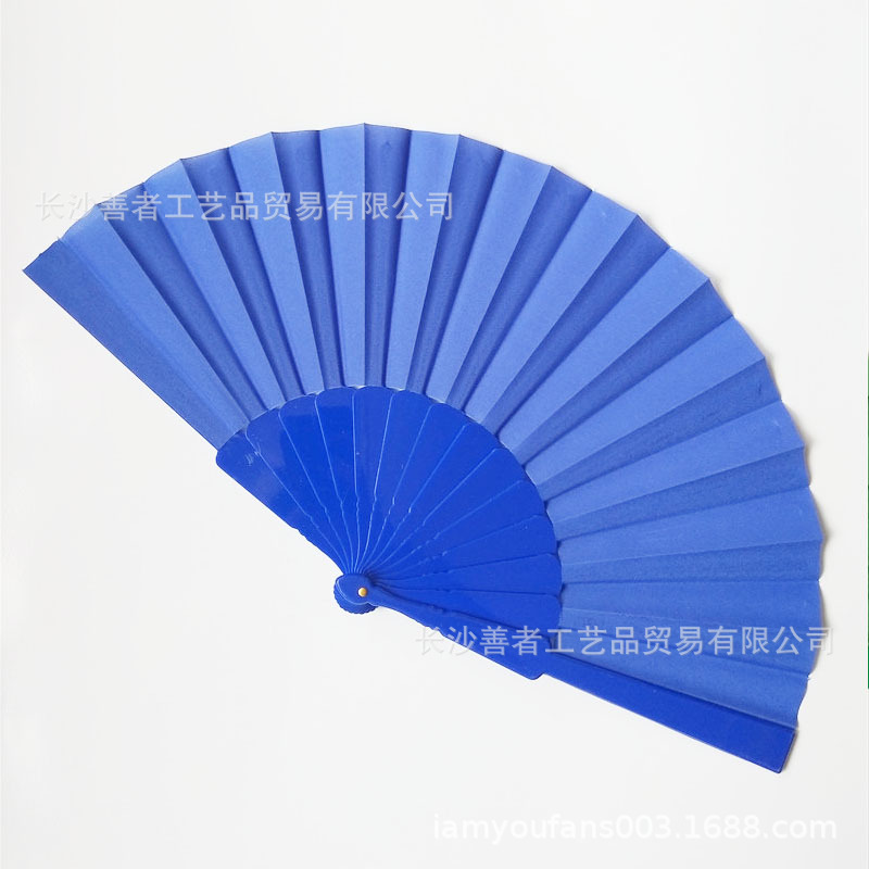 Ventilador fresco de verano, ventilador plegable de plástico de color caramelo, 13 colores, puede imprimir imágenes, ventilador publicitario