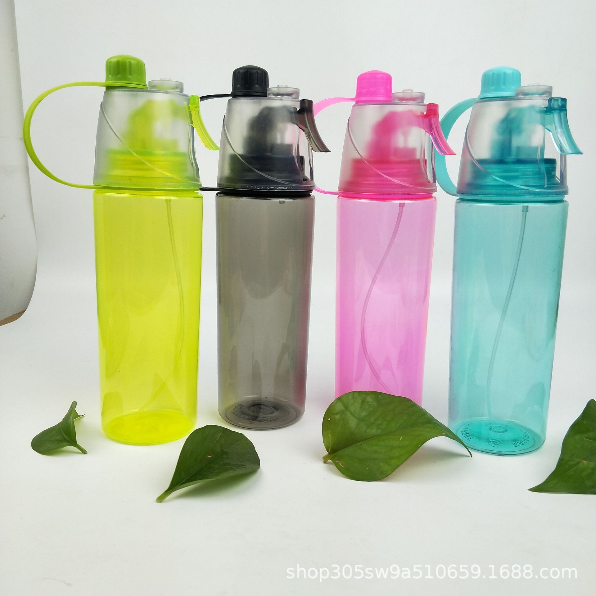 跨境批发吸管杯塑料水杯户外运动喷雾水壶 补水保湿太空杯提手杯