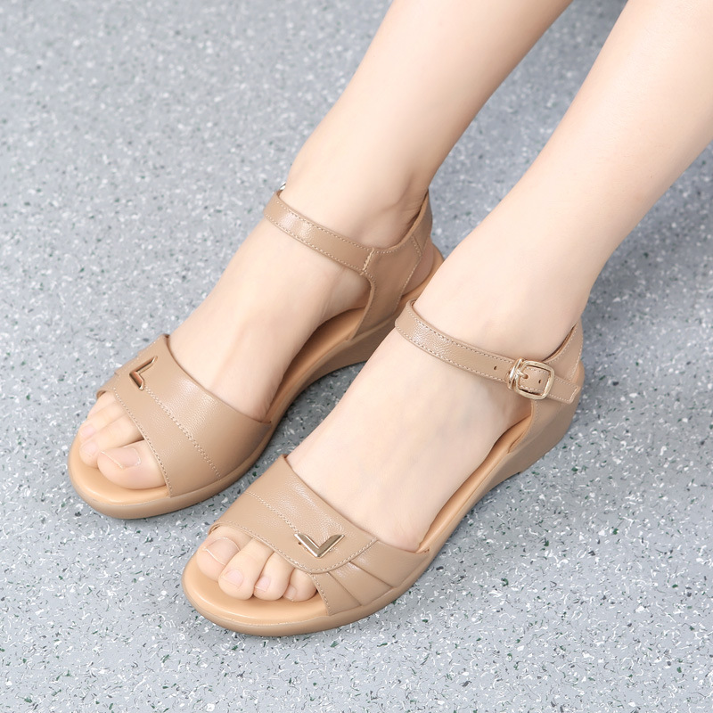 Dép sandal nữ đế bằng da thật mềm mùa hè — Màu đen