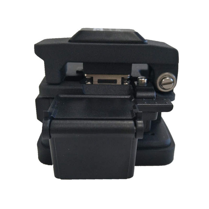 41�������۽ӻ��и16�浶Ƭ�����иƬAV33012�����и