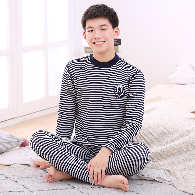 중간 칼라 기모 스트라이프 네이비 플로고