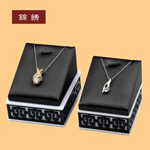 ���߻����鱦�����ǿ����ڰ״�С��׹��ָ������չʾ���ߵ�������