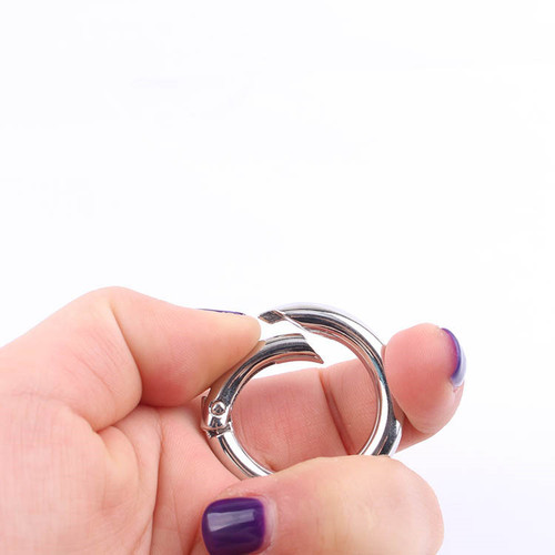 Manufacturer wholesale 35mm alloy open ring buckle spring buckle quick-hang key ring outdoor mountaineering key ring buckle