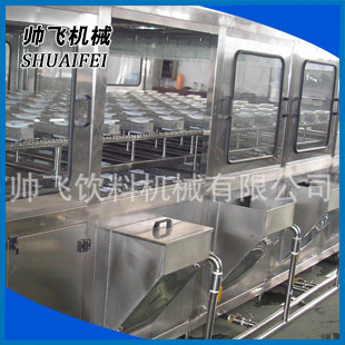 供应 液体大桶灌装机 QGF型自动桶装饮用水灌装机