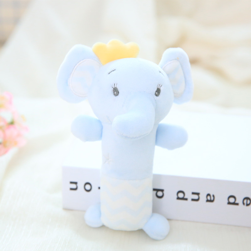 Слонёнок воет