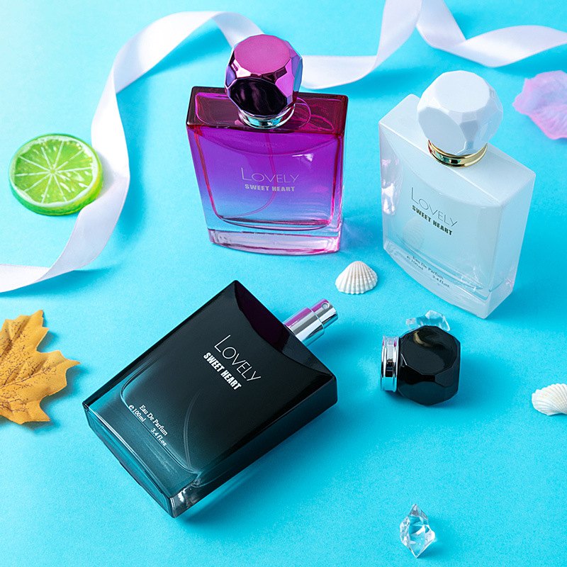 2024 Nuovo profumo caldo Cabardi Popolare online Fragranza persistente popolare Fragranza di profumo da donna naturale fresca_voghion.com