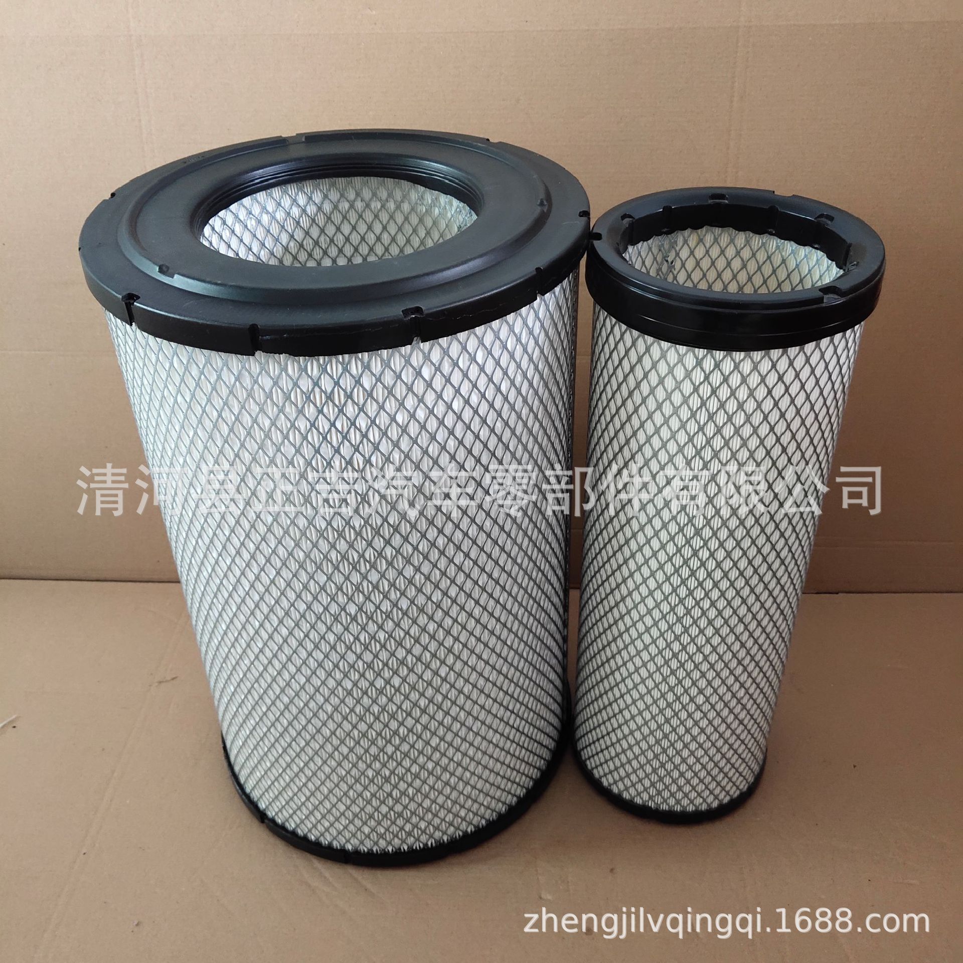 供应AF25264 81083040083 E237L AF25615 C301353空气滤芯滤清器