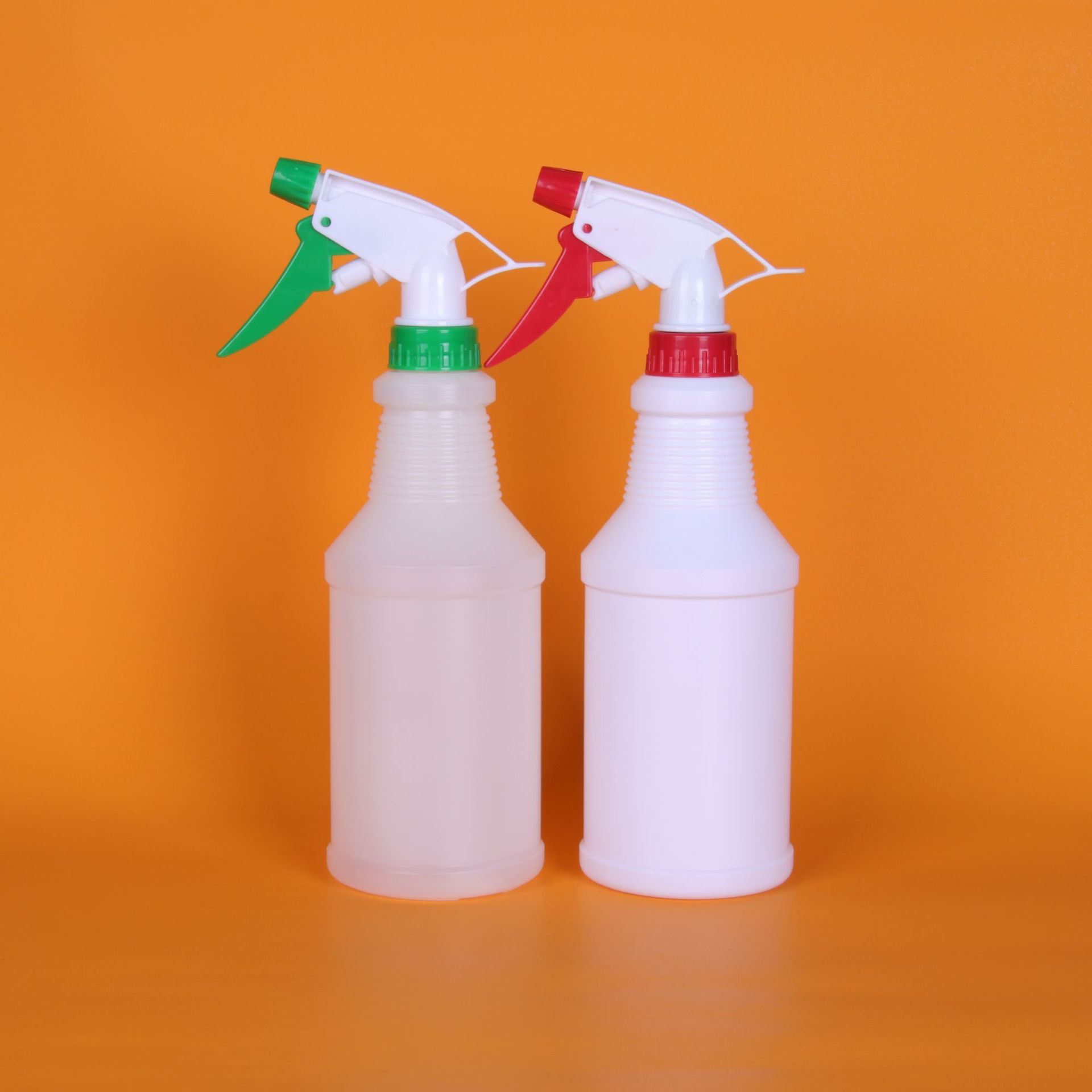 500ml喷雾瓶 500ml塑料瓶 塑料喷壶 玻璃水瓶 手枪式喷瓶耐酸碱