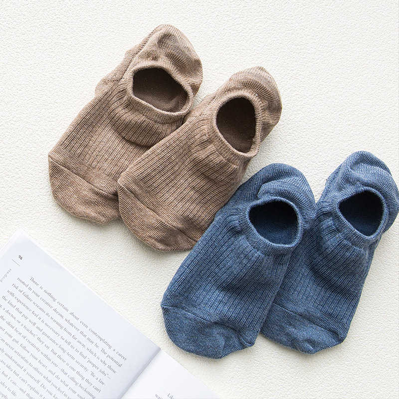 YX calcetines invisibles calcetines de barco de boca poco profunda de estilo fino de verano para hombres, desodorantes y absorbentes de sudor, calcetines de hombre Zhuji al por mayor