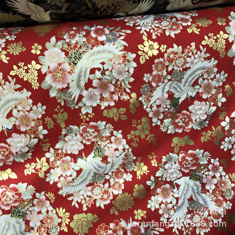 日式和风烫金花仙鹤2色红色藏青布料现货供应 可零裁