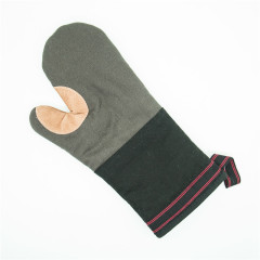 New oven heat-insulating and high-temperature resistant thick heat-insulating gloves baking tool manufacturer