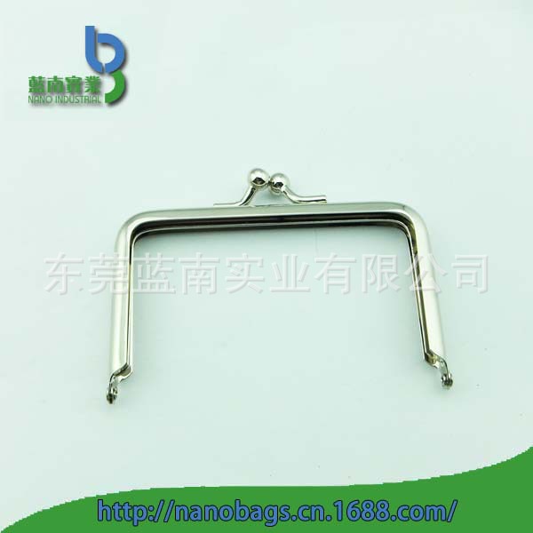 厂家供应 圆角卜坑2分半珠银包夹， 多款钱包密口夹欢迎订购