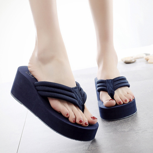 6 cm flip-flops, shiny new beach slippers, non-slip outer wear, seaside resort slippers, summer women's sandals