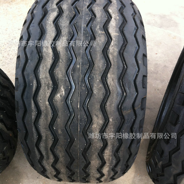 宽基浮力400/60-15.5打捆机用轮胎 联合收割机