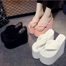 夏季高跟凉拖厚底橡胶底防滑耐磨沙滩人字拖布带拖鞋夜店