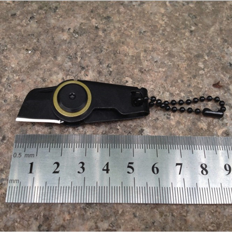迷你钥匙扣配饰 EDC随身多功能求生工具 折叠刀钥匙扣刀