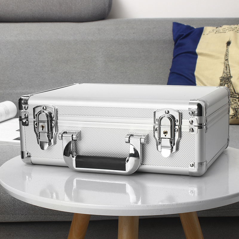 厂家直供江苏泰州手提白色铝合金收纳箱五金工具箱包铝工具箱