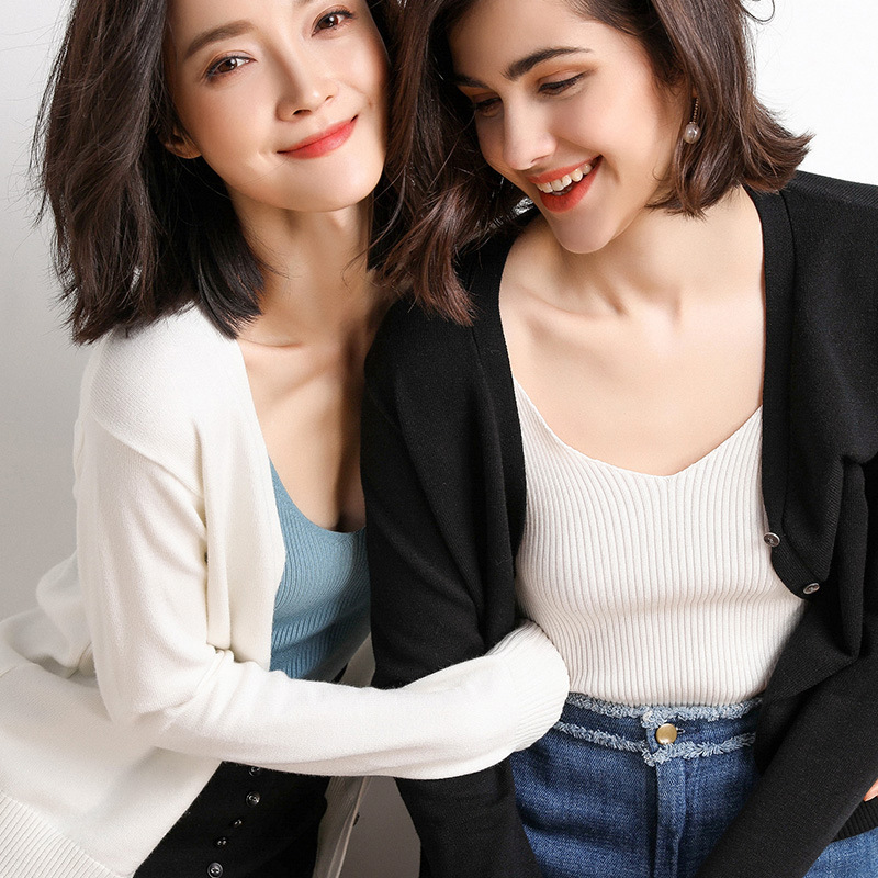 2025 New Cardigan Women's Short V Neck Pure Color Knitwear Jacket Long-Sleeved Slim Versatile Thin Knitwear 2025 New Cardigan Women's Short V Neck Pure Color Knitwear Jacket Long-Sleeved Slim Versatile Thin Knitwear