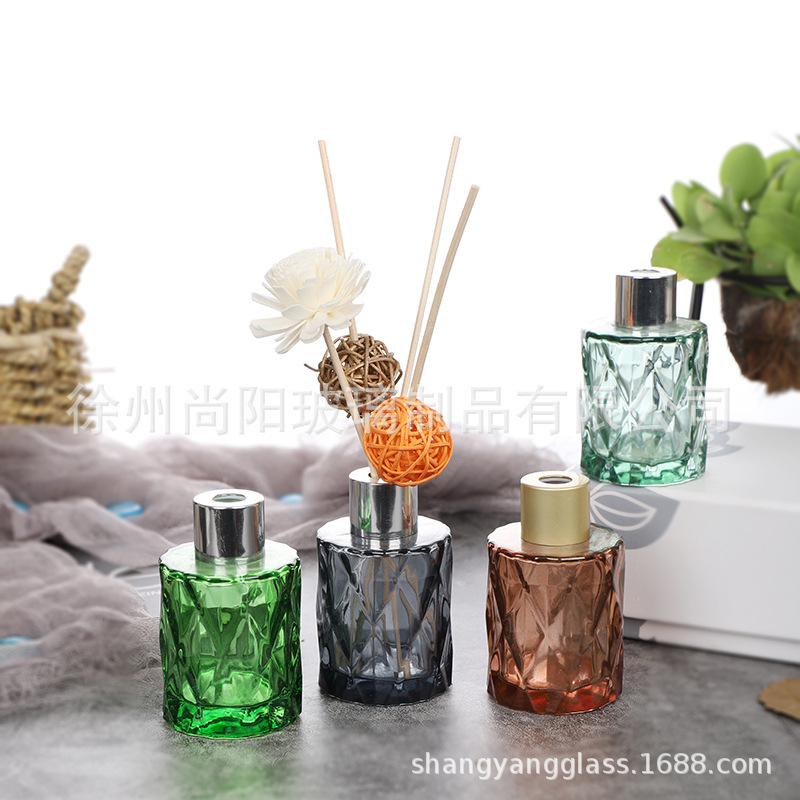 50ml喷色套装无火香薰精油瓶扩香瓶喷色螺口菱纹瓶子摆件透明玻璃