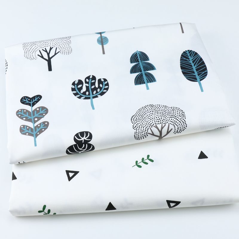 贡缎长绒棉60支纯棉布 卡通小树三角印花布料 幼儿园宝宝全棉布料