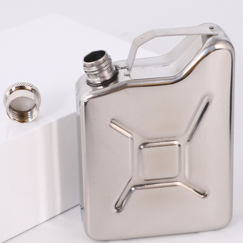 Supply of cross-border portable outdoor camping oil jug and oil barrel shape thickened stainless steel flask and white wine bottle