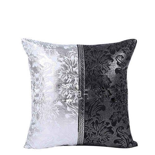 Fashionable black and white blue and white porcelain stitching pillow cushion car sofa office core-free cushion cover directly supplied from the manufacturer