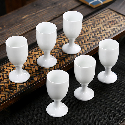 Yingjie ceramic wine glass wine cup white wine glass spirit glass goblet small wine glass single Japanese white wine glass wine set