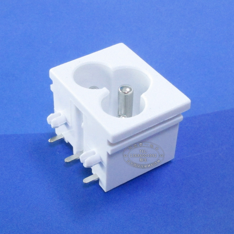2.5A 5A三芯白色梅花尾插座 23*18标准米老鼠适配器电源插座DB-6
